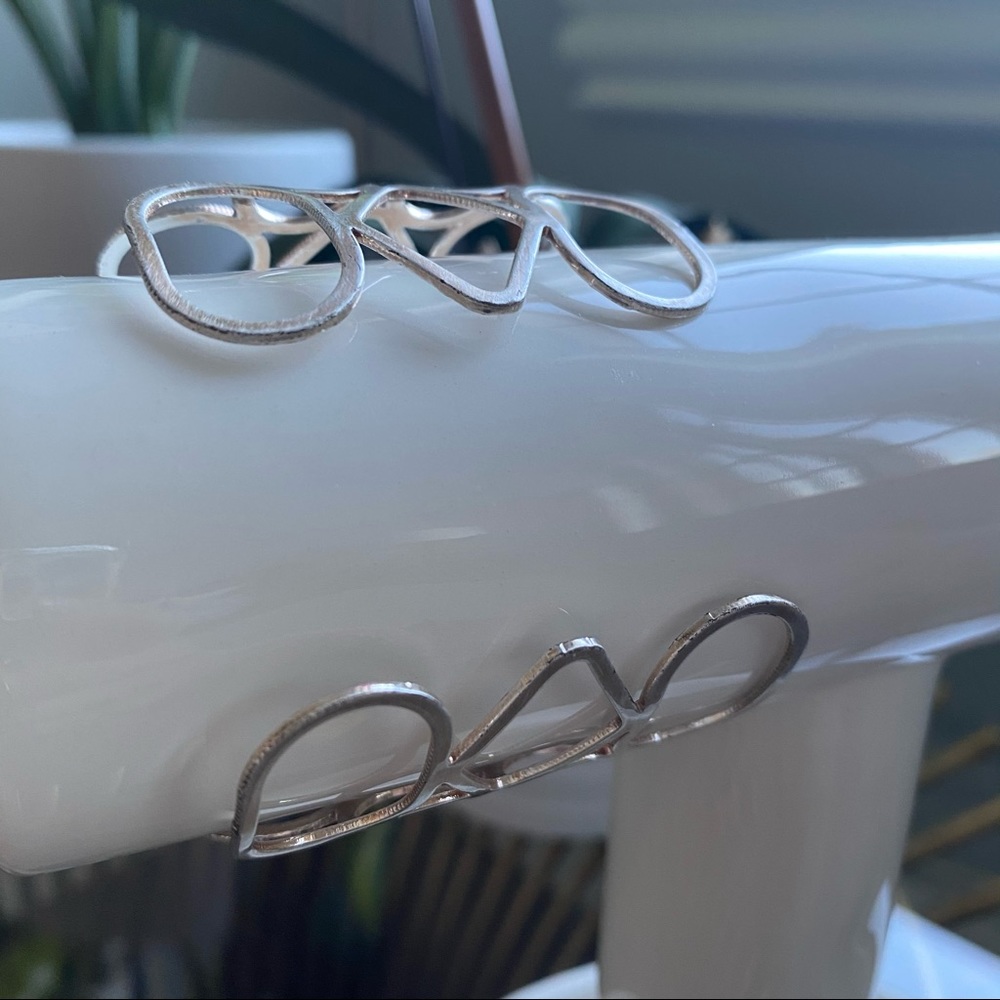 Geometric Wide Bangle - Picture 5 of 5